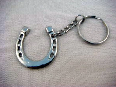 幸運馬蹄鐵金屬鑰匙圈