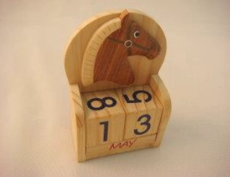 桌上型木製萬年曆